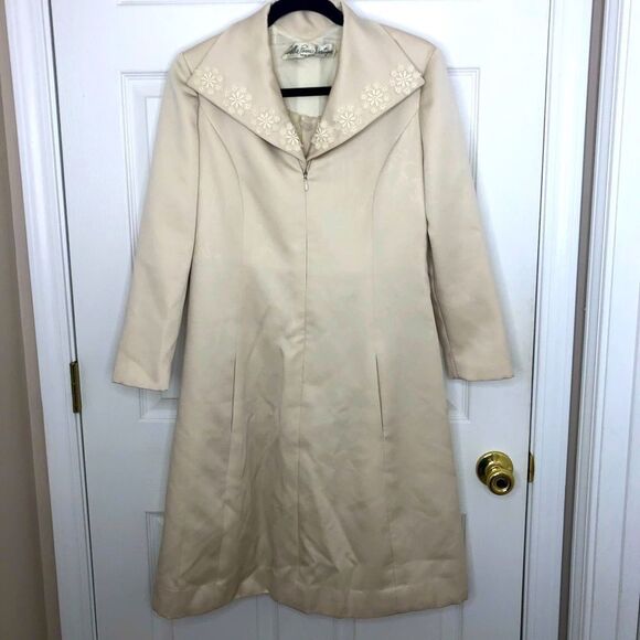 Mollie Parnis Boutique Dresses & Skirts - Vintage Mollie Parnis Boutique long sleeve collared dress, size small